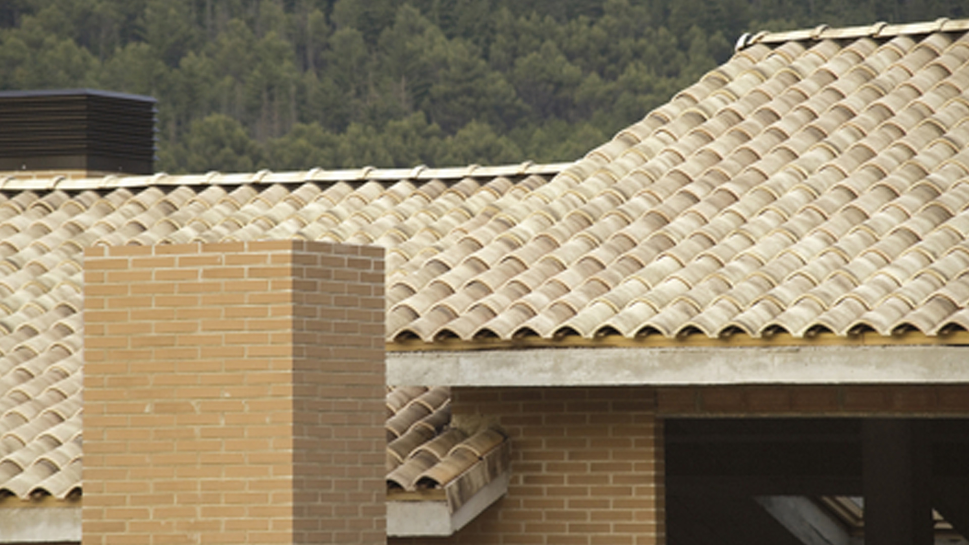 Dachziegel24.com - Ihr Lieferant für mediterrane Dachziegel aus Ton